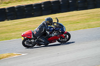 enduro-digital-images;event-digital-images;eventdigitalimages;mallory-park;mallory-park-photographs;mallory-park-trackday;mallory-park-trackday-photographs;no-limits-trackdays;peter-wileman-photography;racing-digital-images;trackday-digital-images;trackday-photos